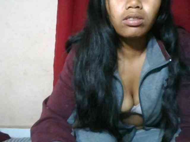Keziah34 webcam