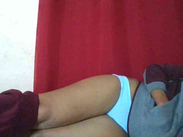 Keziah34 webcam