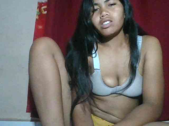 Keziah34 webcam