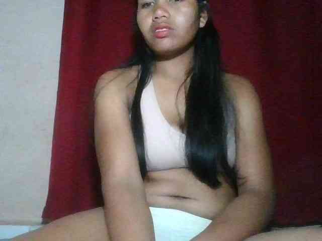 Keziah34 webcam
