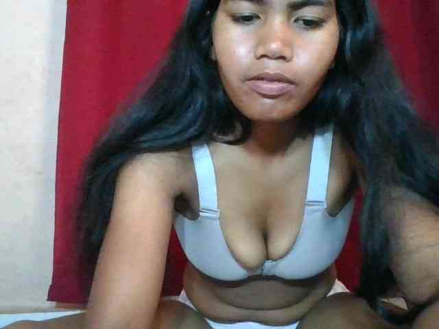 Keziah34 webcam
