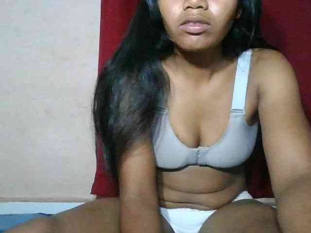 Keziah34 webcam