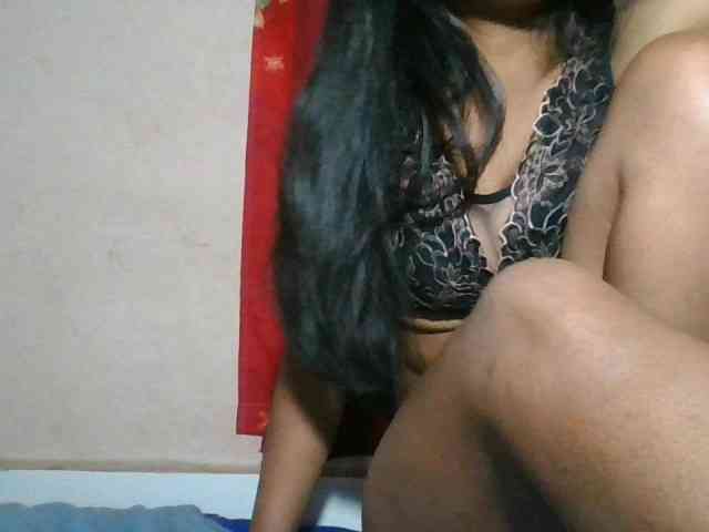 Keziah34 webcam