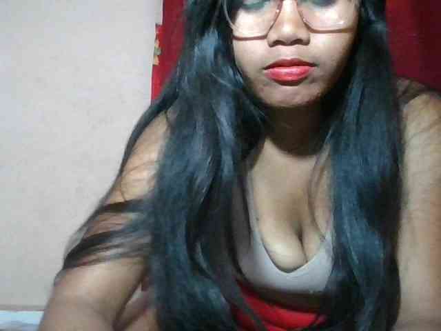 Keziah34 webcam
