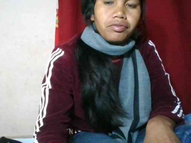 Keziah34 webcam