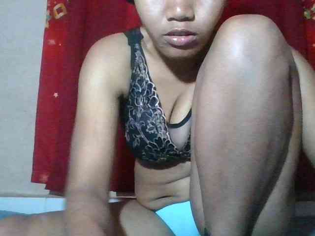 Keziah34 webcam