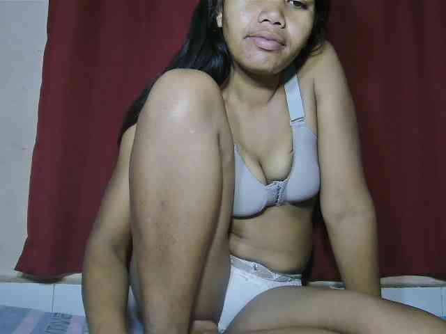 Keziah34 webcam