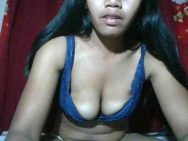 Keziah34 webcam
