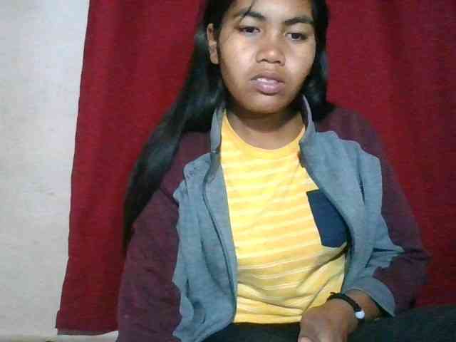 Keziah34 webcam