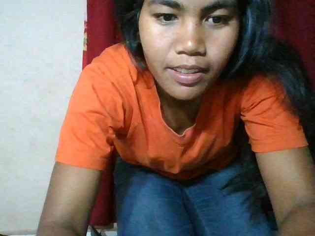 Keziah34 webcam