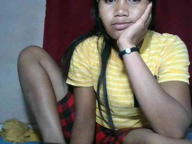 Keziah34 webcam