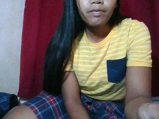 Keziah34 webcam