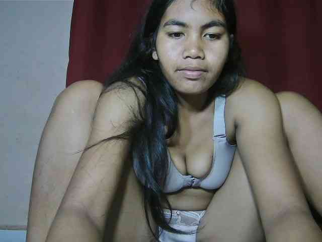 Keziah34 webcam