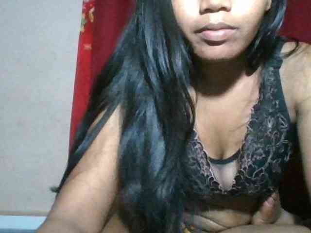 Keziah34 webcam