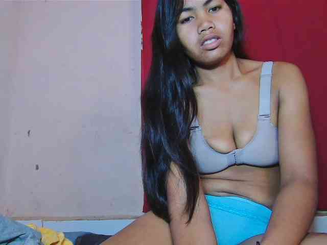 Keziah34 webcam