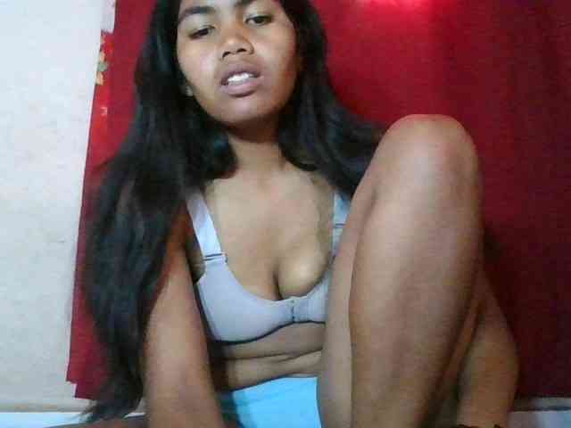 Keziah34 webcam