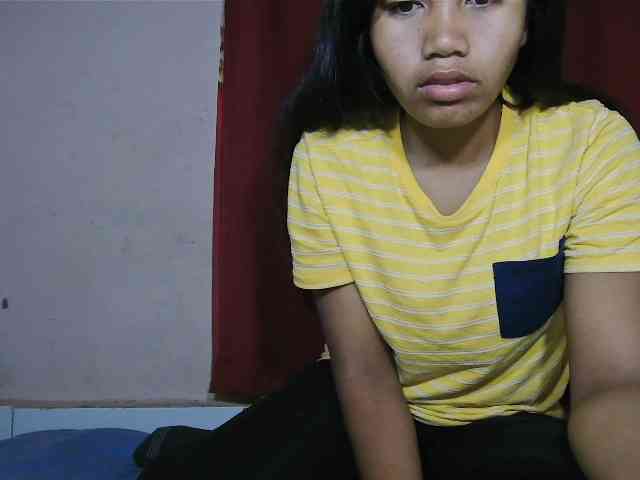 Keziah34 webcam