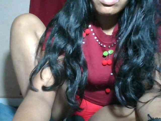 Keziah34 webcam