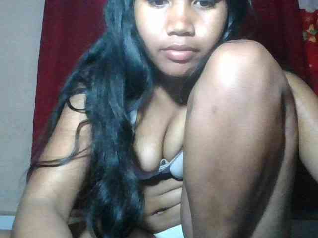 Keziah34 webcam