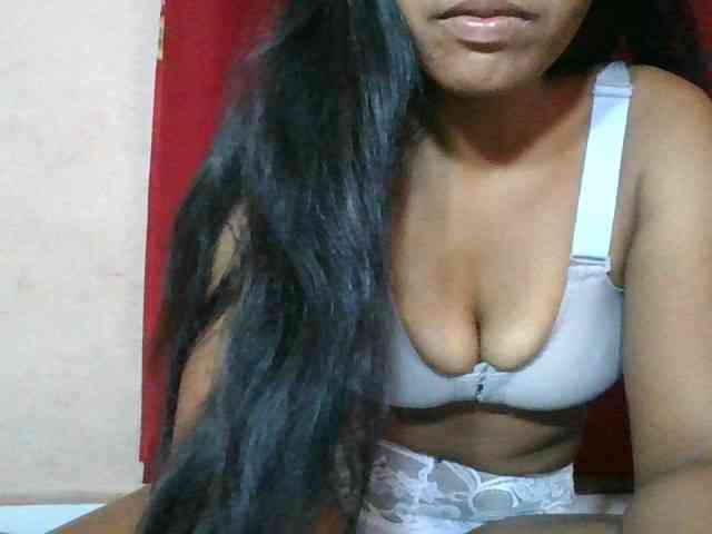 Keziah34 webcam