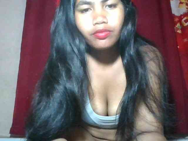 Keziah34 webcam