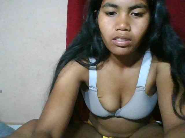 Keziah34 webcam