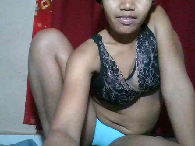 Keziah34 webcam