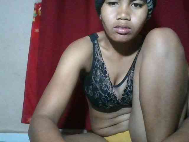 Keziah34 webcam