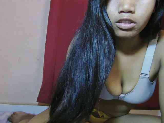 Keziah34 webcam