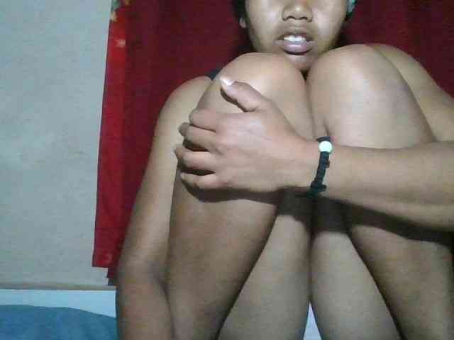 Keziah34 webcam