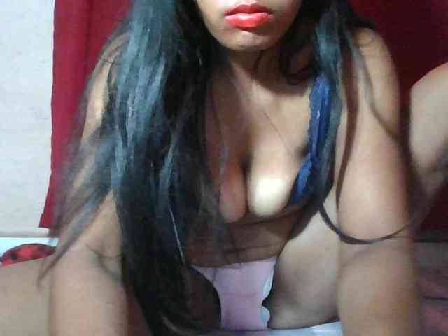 Keziah34 webcam