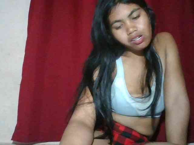 Keziah34 webcam