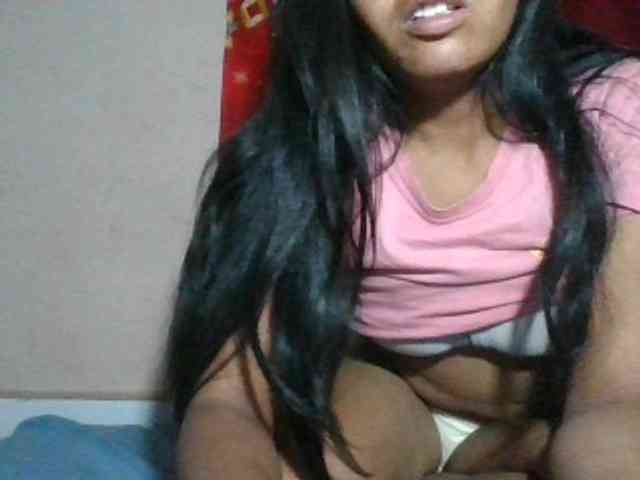 Keziah34 webcam