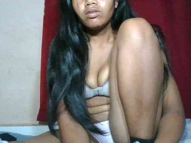 Keziah34 webcam