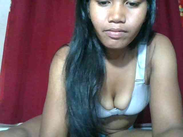 Keziah34 webcam