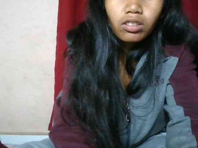 Keziah34 webcam