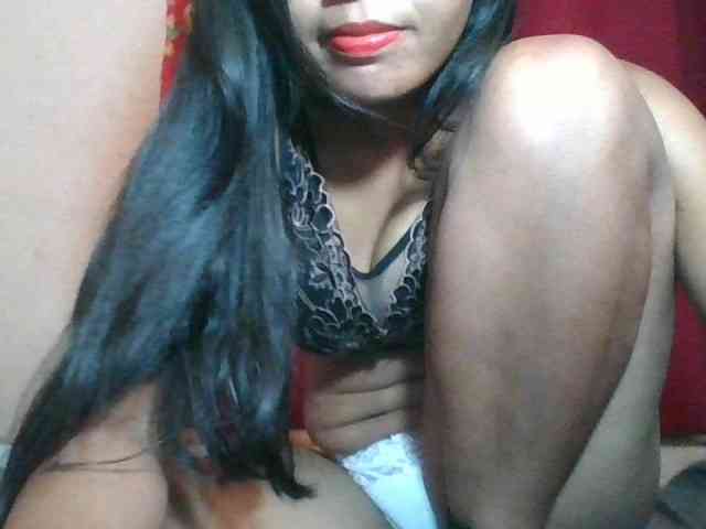 Keziah34 webcam
