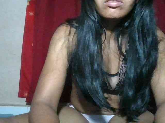 Keziah34 webcam