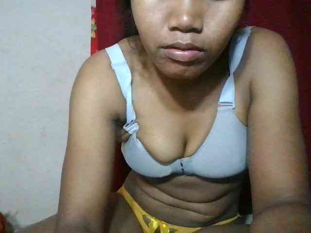 Keziah34 webcam