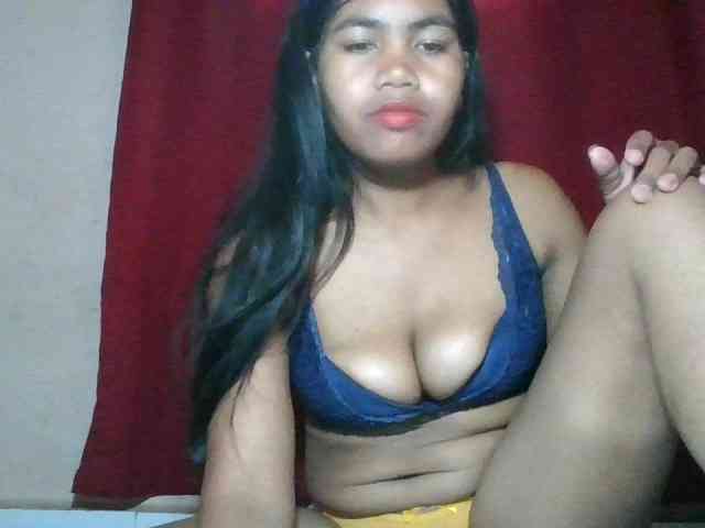 Keziah34 webcam
