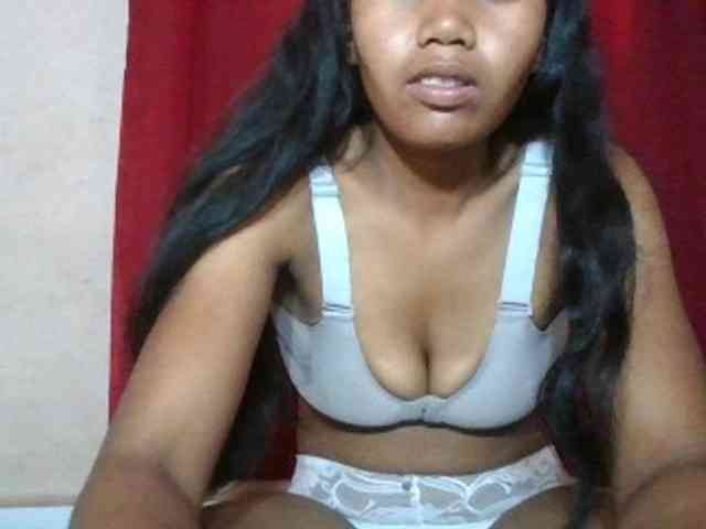 Keziah34 webcam