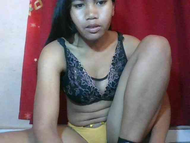 Keziah34 webcam