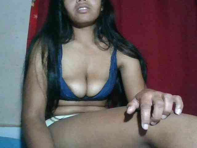 Keziah34 webcam