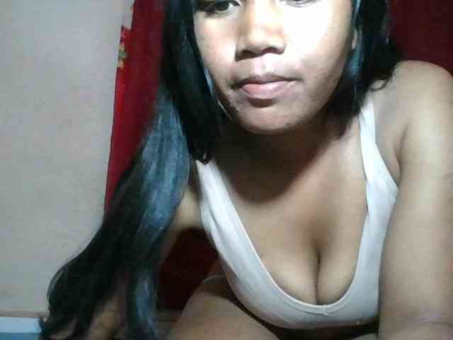Keziah34 webcam