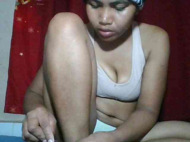 Keziah34 webcam