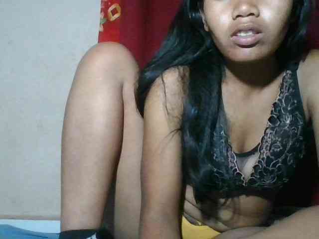 Keziah34 webcam