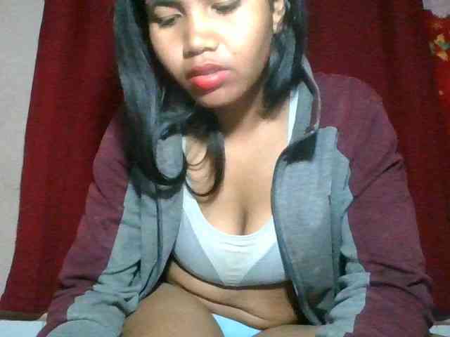 Keziah34 webcam