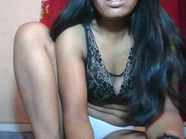 Keziah34 webcam