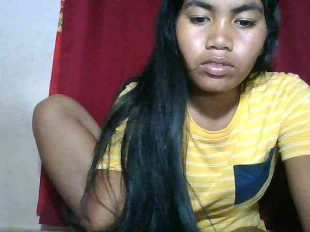 Keziah34 webcam