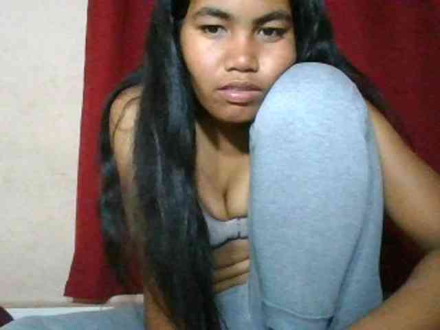 Keziah34 webcam